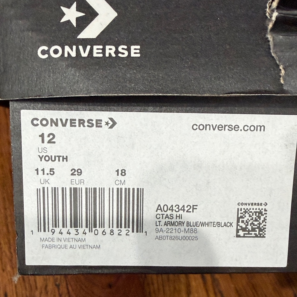 Converse Kids' Sky Blue Cloud high tops - Picture 13 of 13